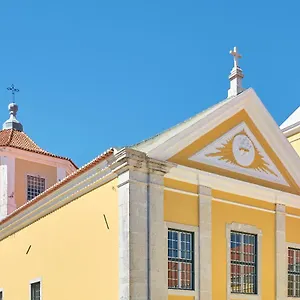 Charming Em Belem-books And Canvas Lisboa